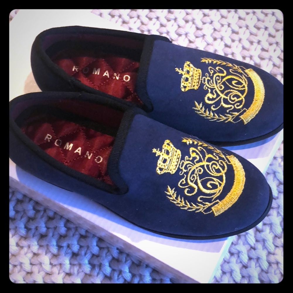 Romanolo kids slip on shoes size 8.5 - Picture 1 of 6